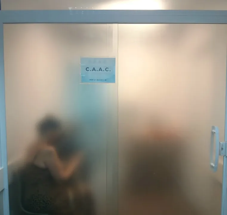 Centro de Acolhimento ao Adolescente, à Criança e à Mulher Vítima de Violência (CAAC Lilás+) é especializado no atendimento a vítimas de violência