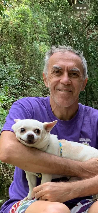 Família divulgou foto recente do professor aposentado para facilitar o reconhecimento das pessoas na rua