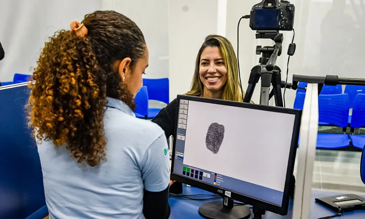 Neste sábado (10), não haverá atendimento nos postos de São Gonçalo (Shopping Partage e Neves), em função de feriado municipal