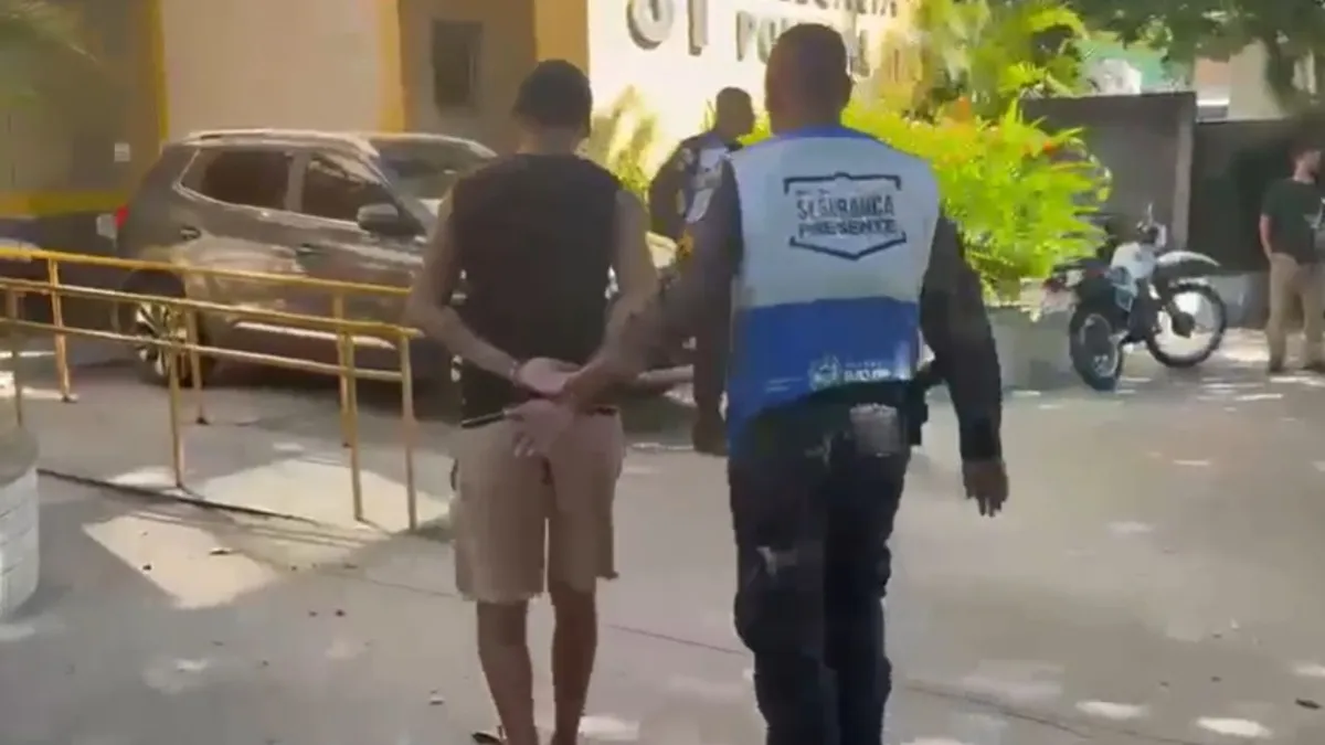 Operação resultou na apreensão de dois suspeitos acusados de receptação, adulteração e crime ambiental