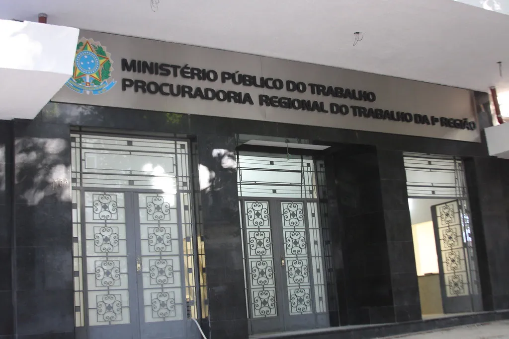 Doméstica resgatada após 52 anos sem salário receberá indenização de R$ 645 mil no Rio