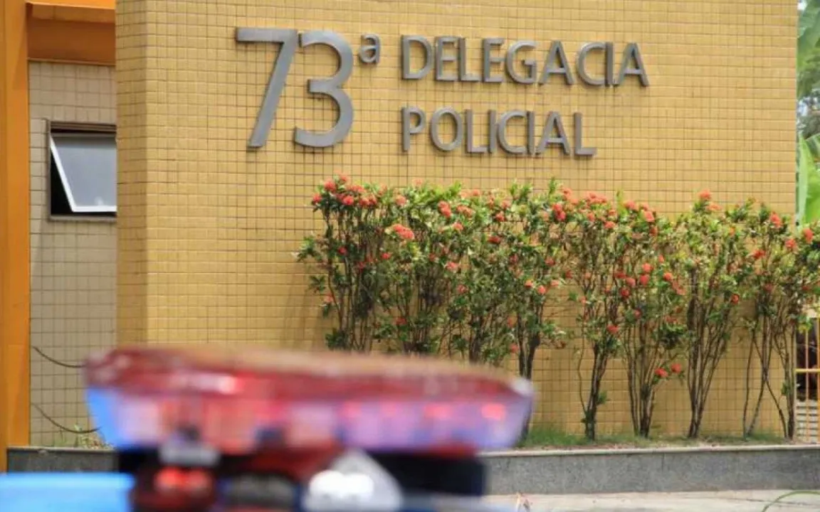 De acordo com a Polícia Civil, agentes da 73ª DP (Neves) receberam informações sobre uma tentativa de assalto