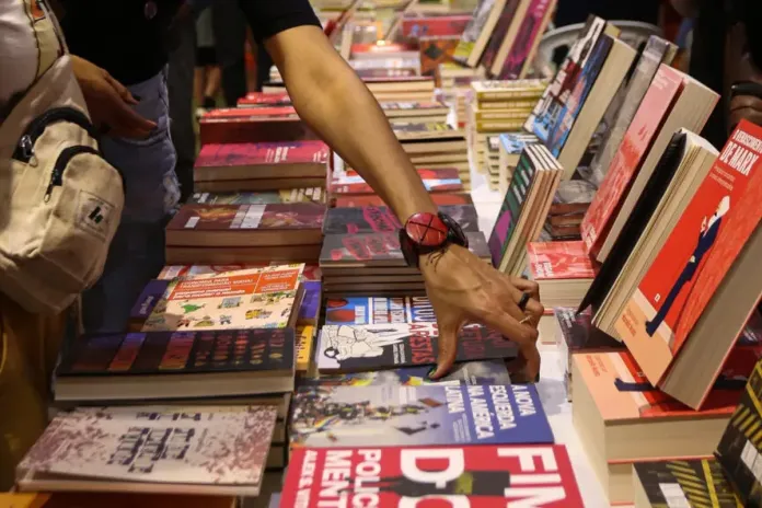 Festival reunirá centenas de expositores de todo o país em uma programação gratuita que combina literatura, debates, música e manifestações culturais