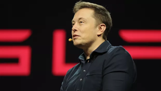 Elon Musk se torna o primeiro trilionário da história