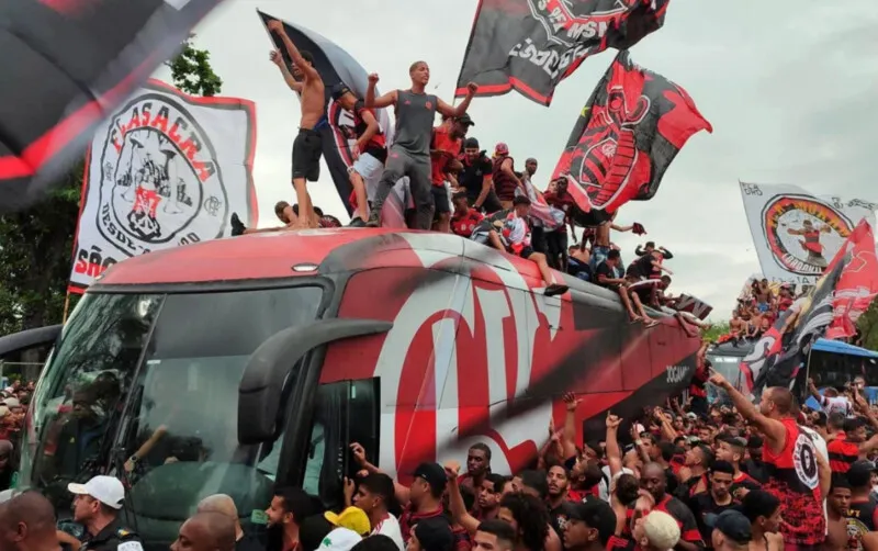 O voo fretado tem previsão de decolar às 17h e a operação começa às 14h