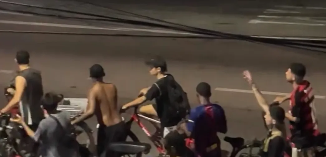 Apesar de não haver interdição total das vias, o protesto provocou lentidão em alguns pontos