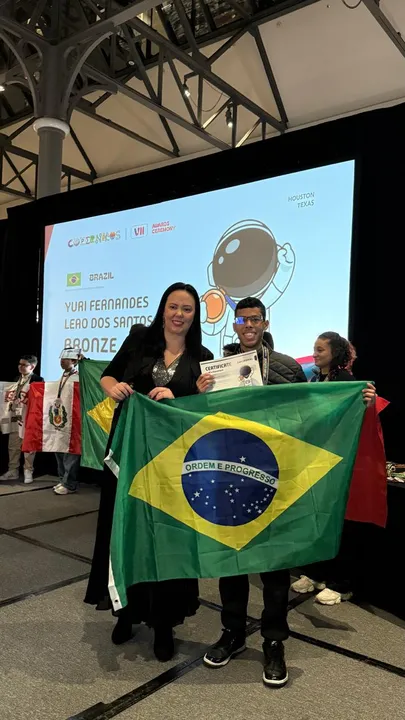 Morador de Saquarema, Yuri cursou o ensino médio integrado ao curso técnico de Eletromecânica na FAETEC de Bacaxá