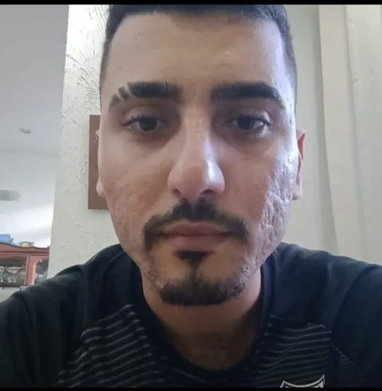 Pedro esta há 21 dias fora de casa