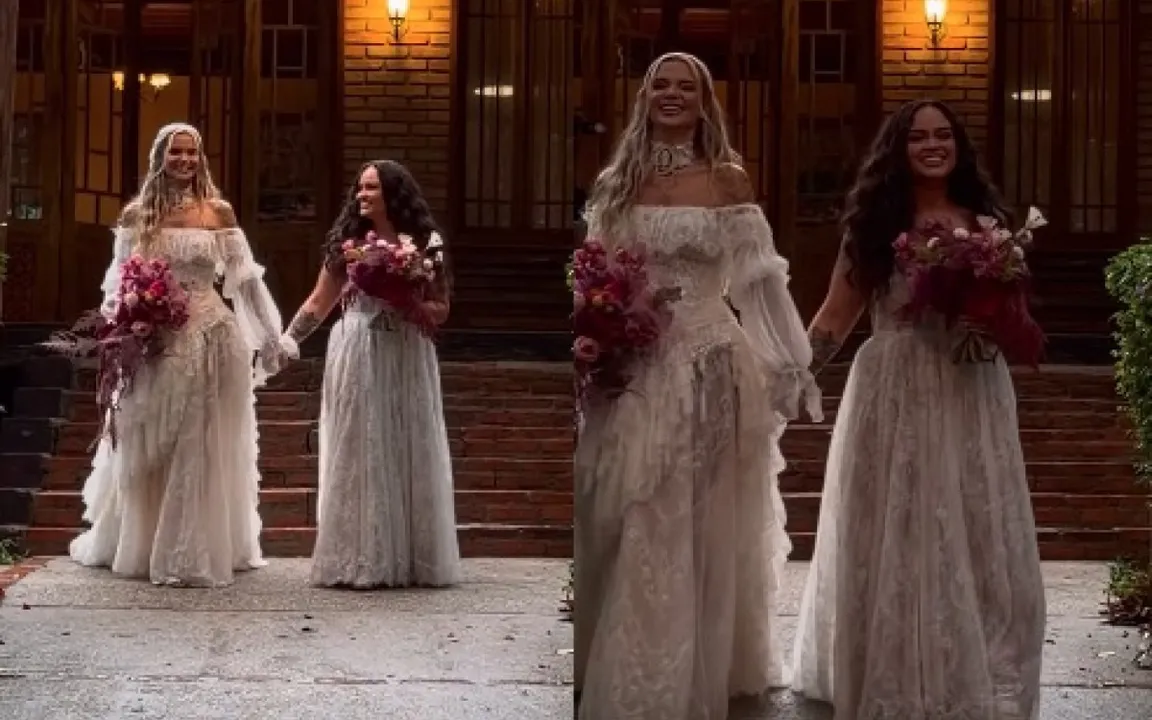 As noivas subiram juntas no altar