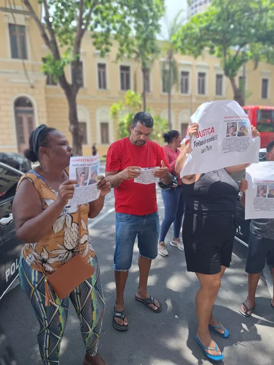 Protestantes pediram a soltura de Isac Pardini Pereira e Thulis Oliveira Teixeira da Silva