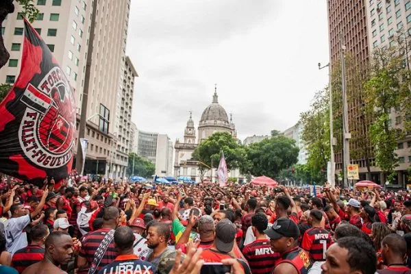 Festa do Flamengo neste domingo promete ser Carnaval fora de época