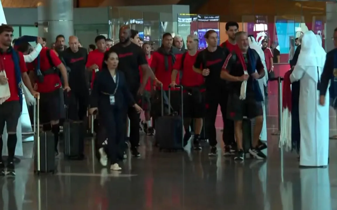 A viagem do elenco durou 18 horas