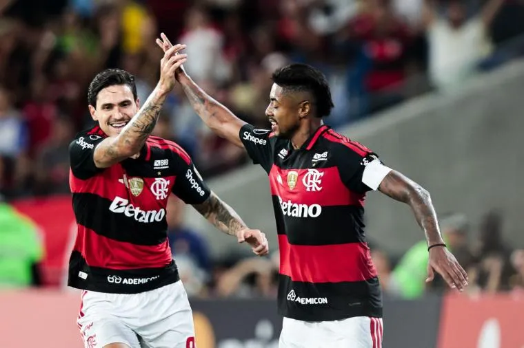 Como mandante, o Flamengo não perde para o Coxa desde 2015