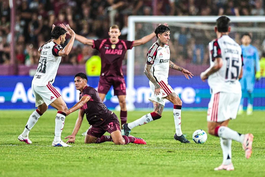Flamengo tem desvantagem de 1 gol de diferença no placar pelo resultado negativo no jogo de ida