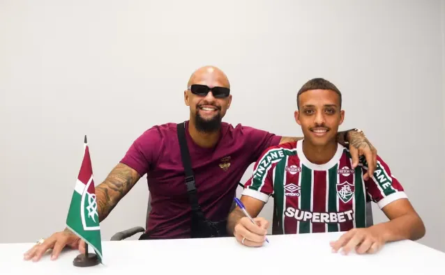 Na equipe profissional do Fluminense, Davi Melo entrou em campo apenas uma vez