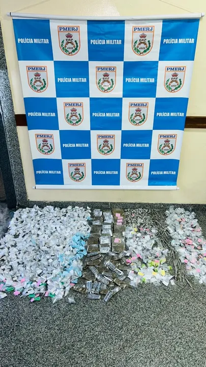 Drogas apreendidas na ação
