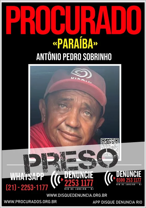 O criminoso, identificado como Antônio Pedro Sobrinho, conhecido pelo apelido de “Paraíba”, era procurado por homicídio qualificado