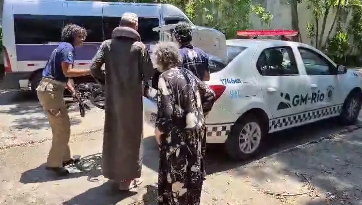 A avó e o neto foram encaminhados para um dos Centros de Referência Especializado de Assistência Social (CREAS) da Prefeitura do Rio