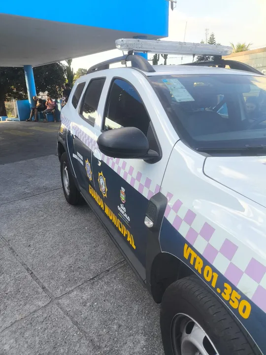 A vítima foi encaminhada para o Instituto Médico Legal (IML) para a realização do corpo de delito