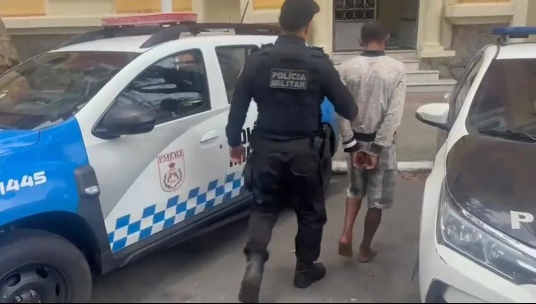 Segundo a Polícia, ele possui 20 anotações criminais