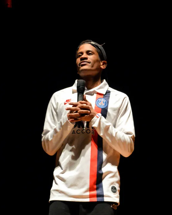 A peça integra a agenda de humor da Sala Nelson Pereira dos Santos e é indicado para maiores de 16 anos