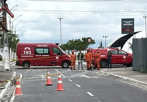 Funcionário operando guindaste morreu após ser eletrocutado em Niterói