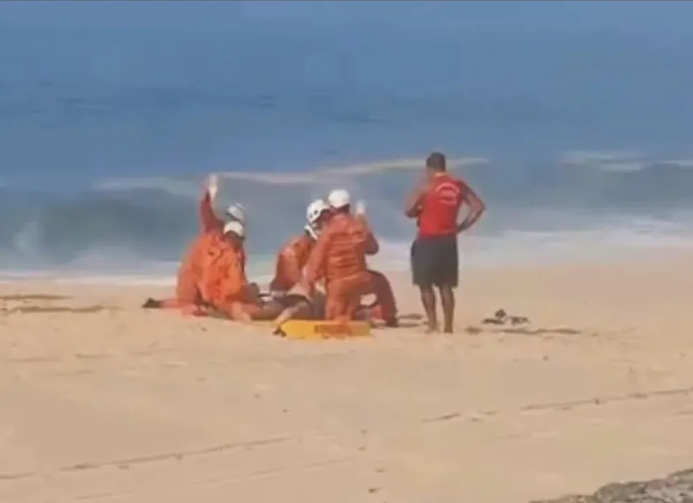 A Prefeitura de Maricá informou que a vítima, ainda não identificada, já chegou morta na unidade