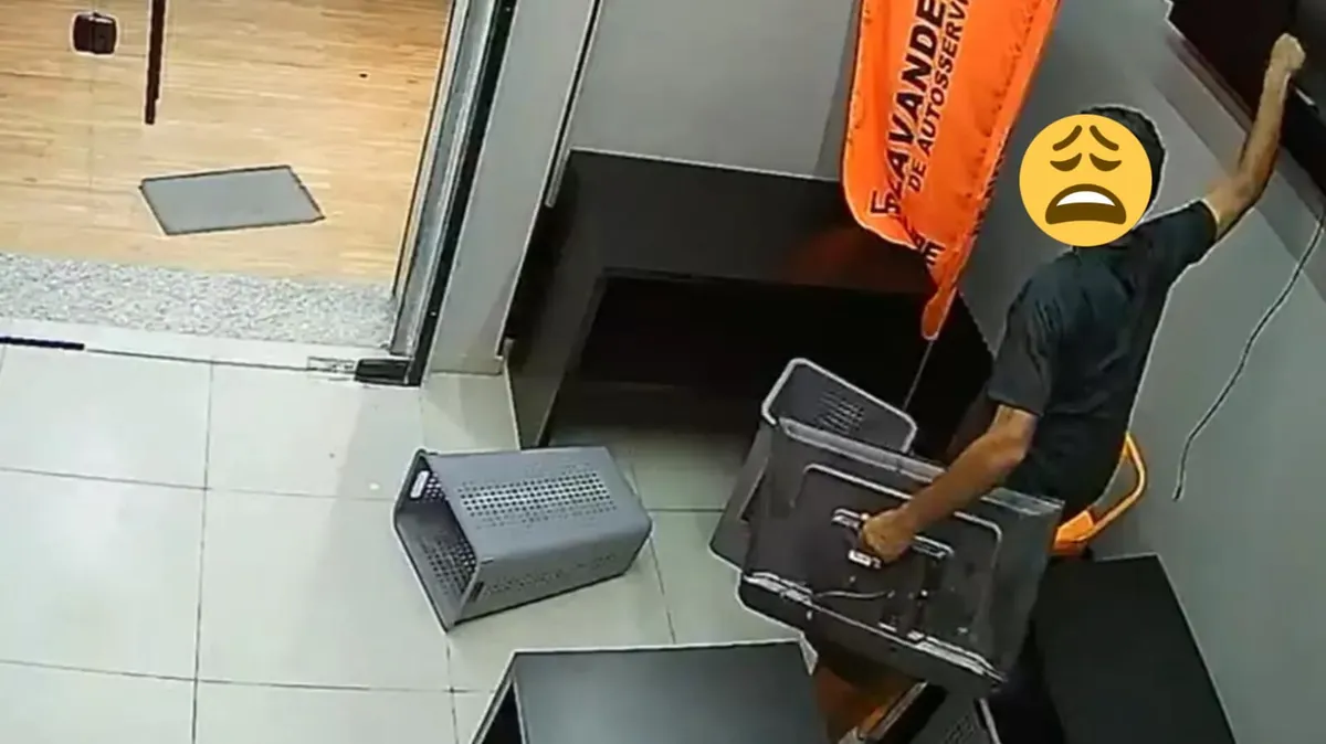 Homem levou duas televisões e dois bancos