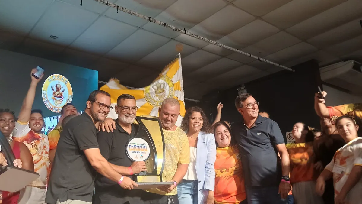 Império de Charitas confirmou uma ascenção construída nos últimos anos no Carnaval de Niterói