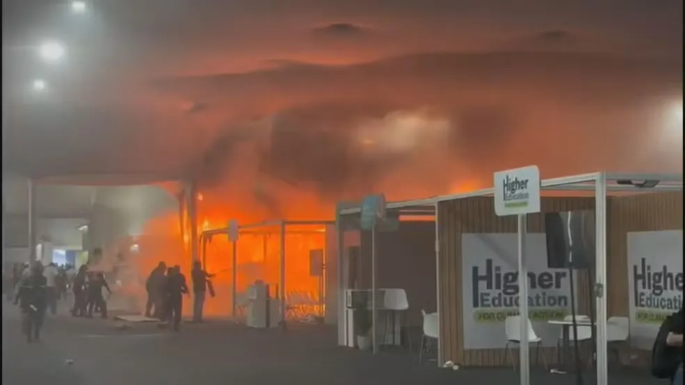 Incendio atingiu um pavilhão da COP30, no Pará