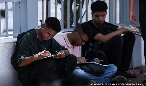 A inscrição gratuita deve ser feita exclusivamente pelo Portal Único de Acesso ao Ensino Superior com login na plataforma Gov.br