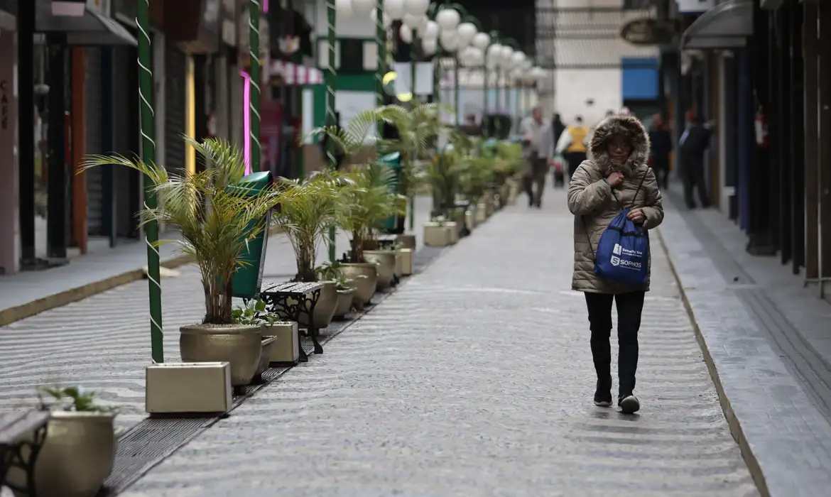 Por conta do El Niño, o inverno deste ano deverá ter temperaturas mais elevadas
