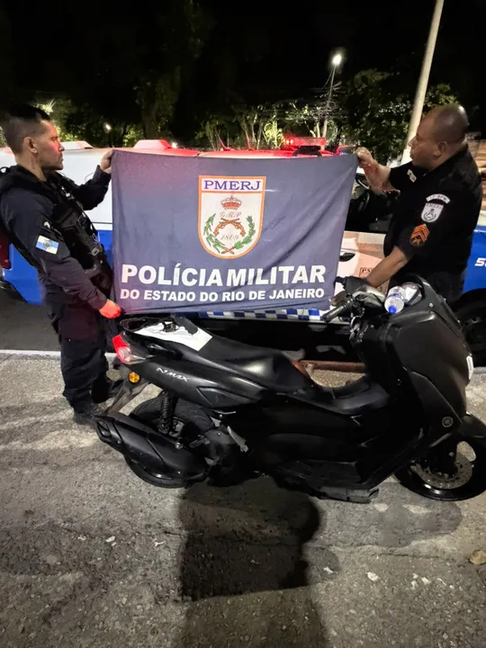 O veículo havia sido roubado no mês passado na área do Fonseca