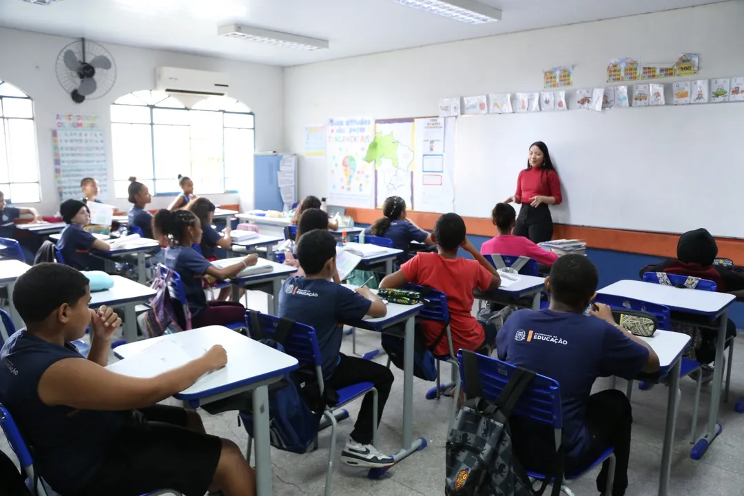 Também estão sendo convocados profissionais para áreas essenciais da inclusão e do suporte pedagógico