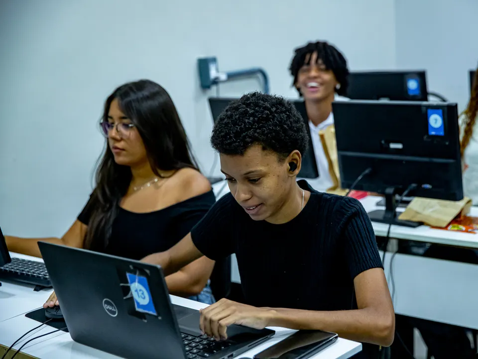 JUVRio abre inscrições para 420 vagas em cursos gratuitos na Casa da Juventude Centro