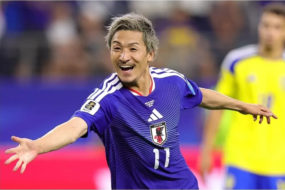 Japoneses garantiram segundo lugar no grupo com empate com a Suécia