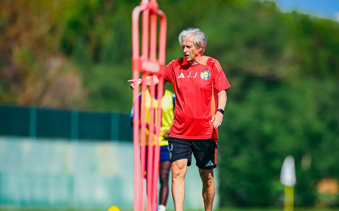 Jorge Jesus compara o elenco do Flamengo atual com o de 2019