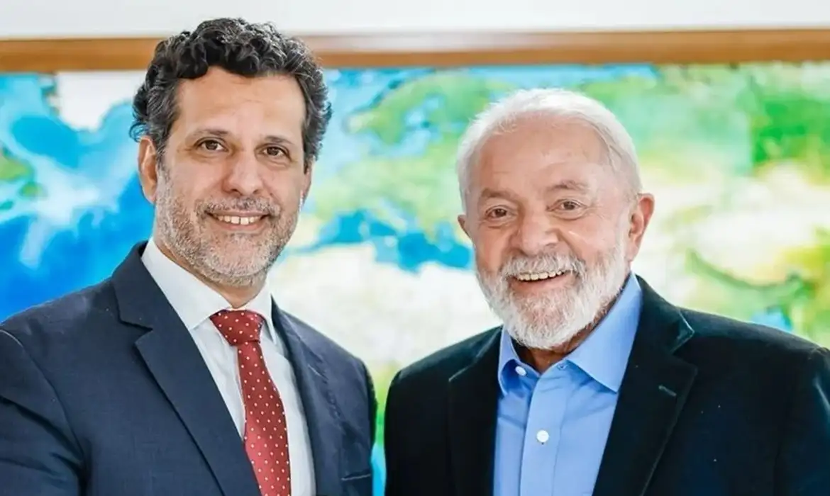 Em evento de balanço do Ministério da Educação (MEC), em Brasília, Lula pediu ao futuro ministro que dê continuidade aos investimentos na área em todo o país