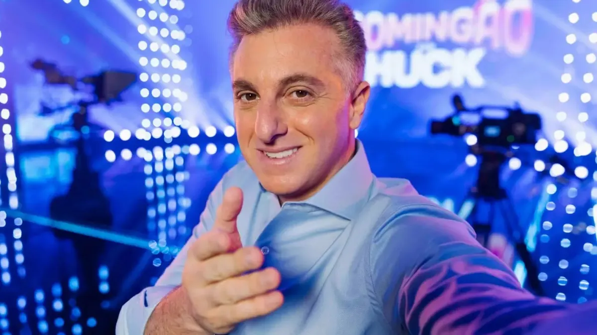 Apresentador Luciano Huck se defende após polêmica sobre fala relacionada a Bolsa Família