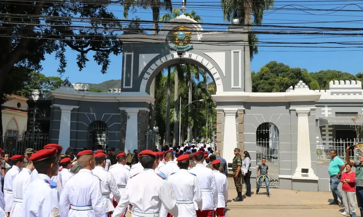 A recomendação orienta que o Colégio Militar restabeleça a isonomia do concurso
