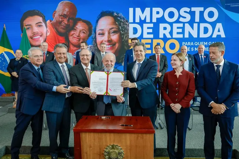 A estimativa é de que 861.093 trabalhadores que ganham até R$ 5 mil por mês no estado deixem de pagar o tributo