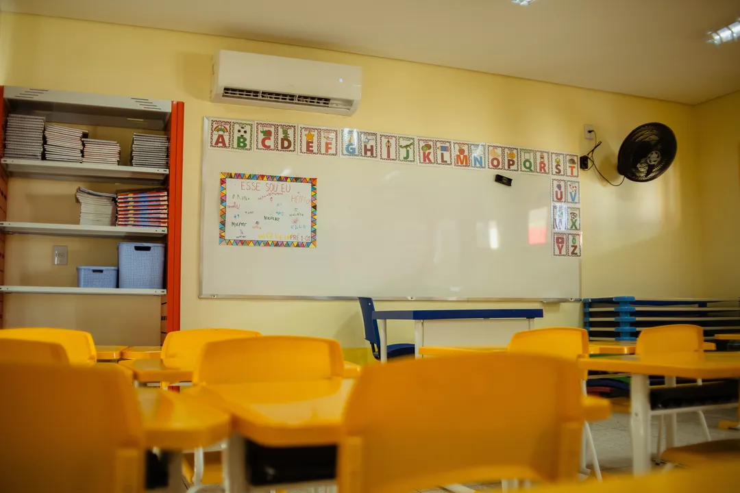 Desde o início de 2025, foram criadas 962 novas vagas físicas, sendo 812 em tempo integral