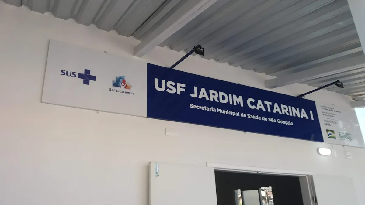 Médico acabou sendo demitido por conta do ato de racismo