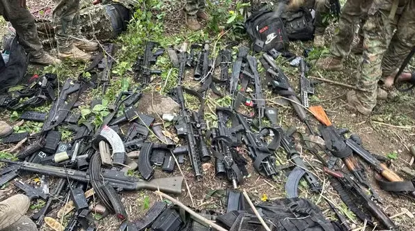 A operação no Rio deixou 121 mortos, incluindo quatro policiais