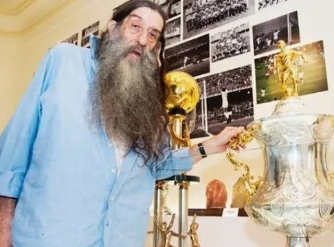 Nelsinho era torcedor Fluminense, e foi figura ilustre do carnaval de rua do Rio de Janeiro