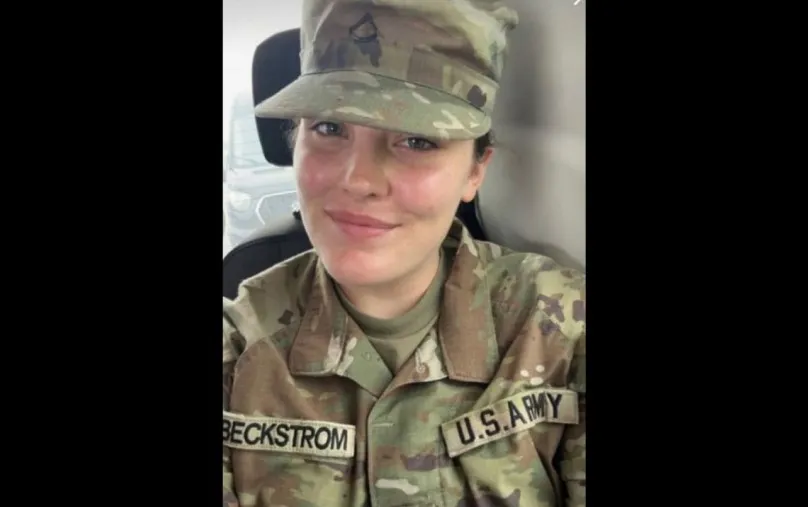 Sarah Beckstrom, de 20 anos, morreu em ataque a guardas nacionais em Washington, nos EUA