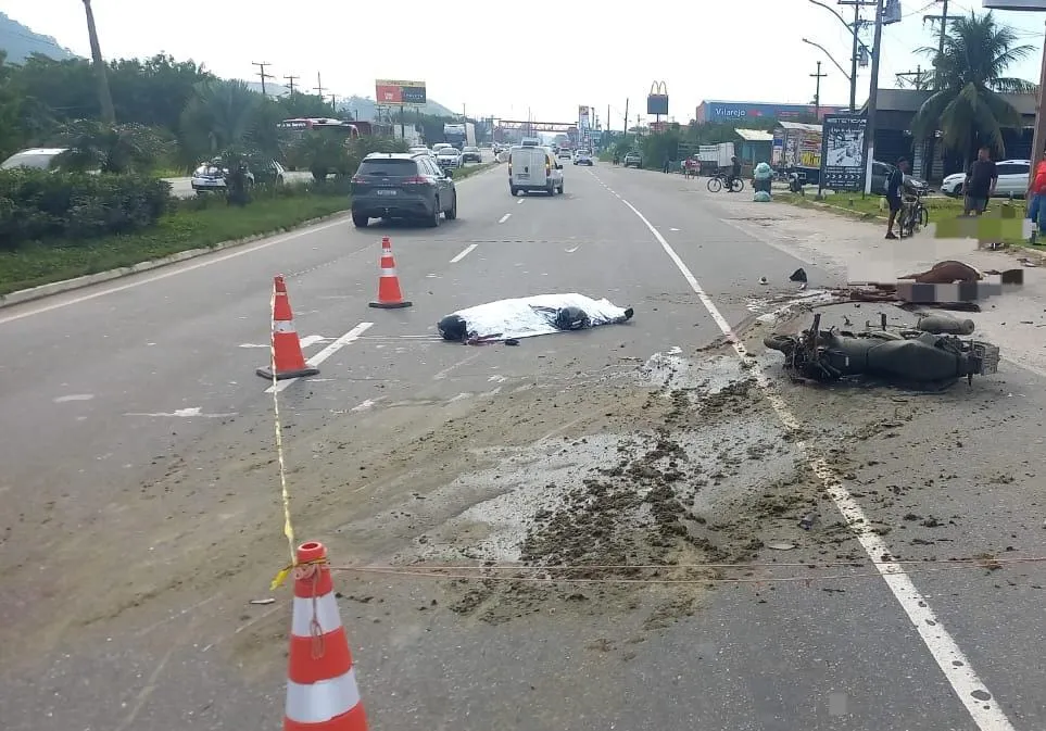 A vítima conduzia uma motocicleta quando acabou atingindo um cavalo que estava na pista