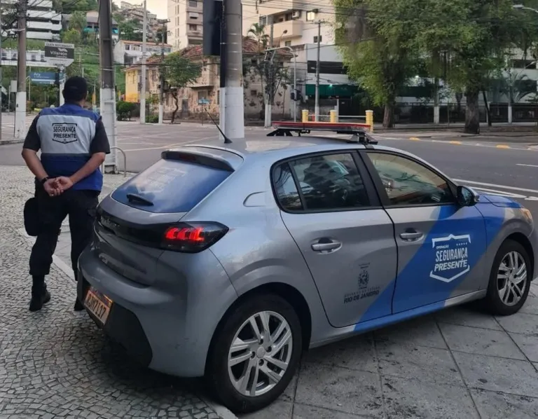Homem é preso transportando canetas emagrecedoras ilegais em Itaipu