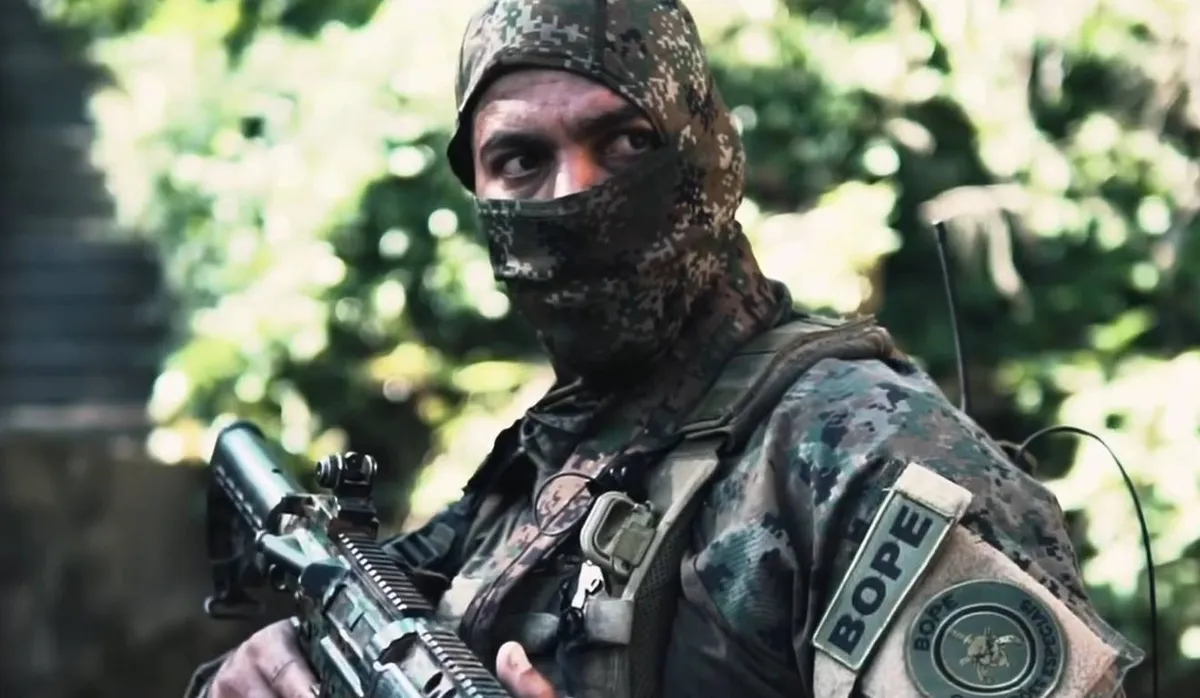 A megaoperação foi realizada nos complexos da Penha e do Alemão, durante a terça-feira (28)