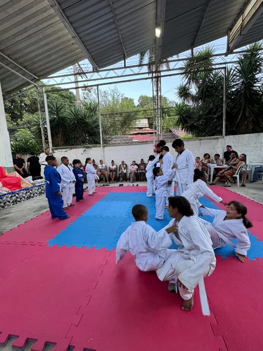 Fundada em janeiro de 2003, a Oficina do Parque tem como missão promover o desenvolvimento humano e comunitário por meio da integração entre cultura, educação, tecnologia e sustentabilidade